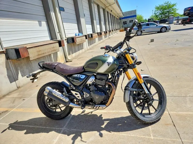 TRIUMPH SCRAMBLER 2025