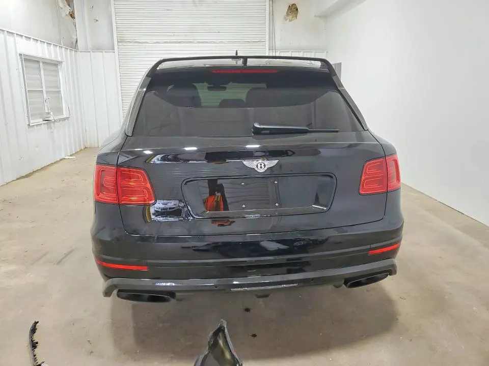 BENTLEY ALL OTHER 2018 VIN SJAAC2ZVXJC018884