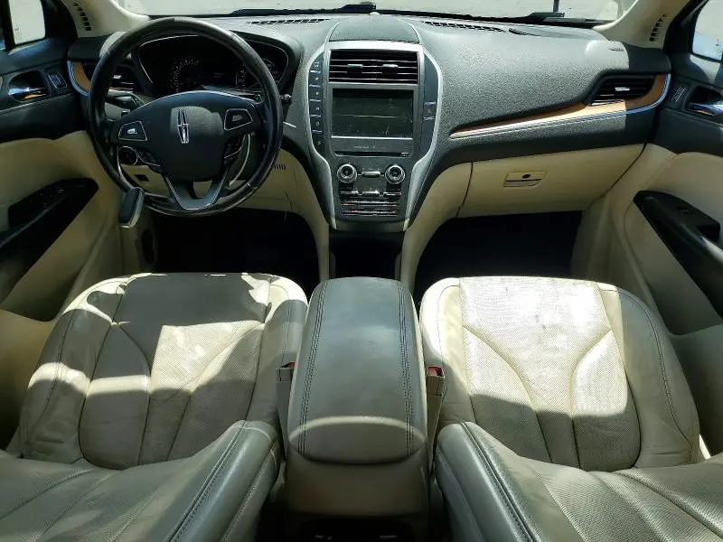 LINCOLN MKC 2016 VIN 5LMCJ3C94GUJ04444