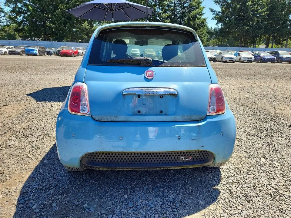 FIAT 500 2015 VIN 3C3CFFGE5FT732852