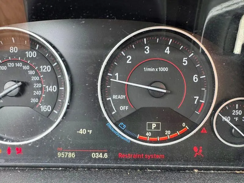 BMW 3 SERIES 2016 VIN WBA8E3G5XGNT77727