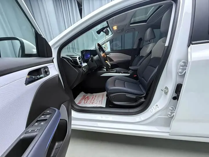 Chevrolet Monza 2024 2024款 1.5L 双离合悦享版
