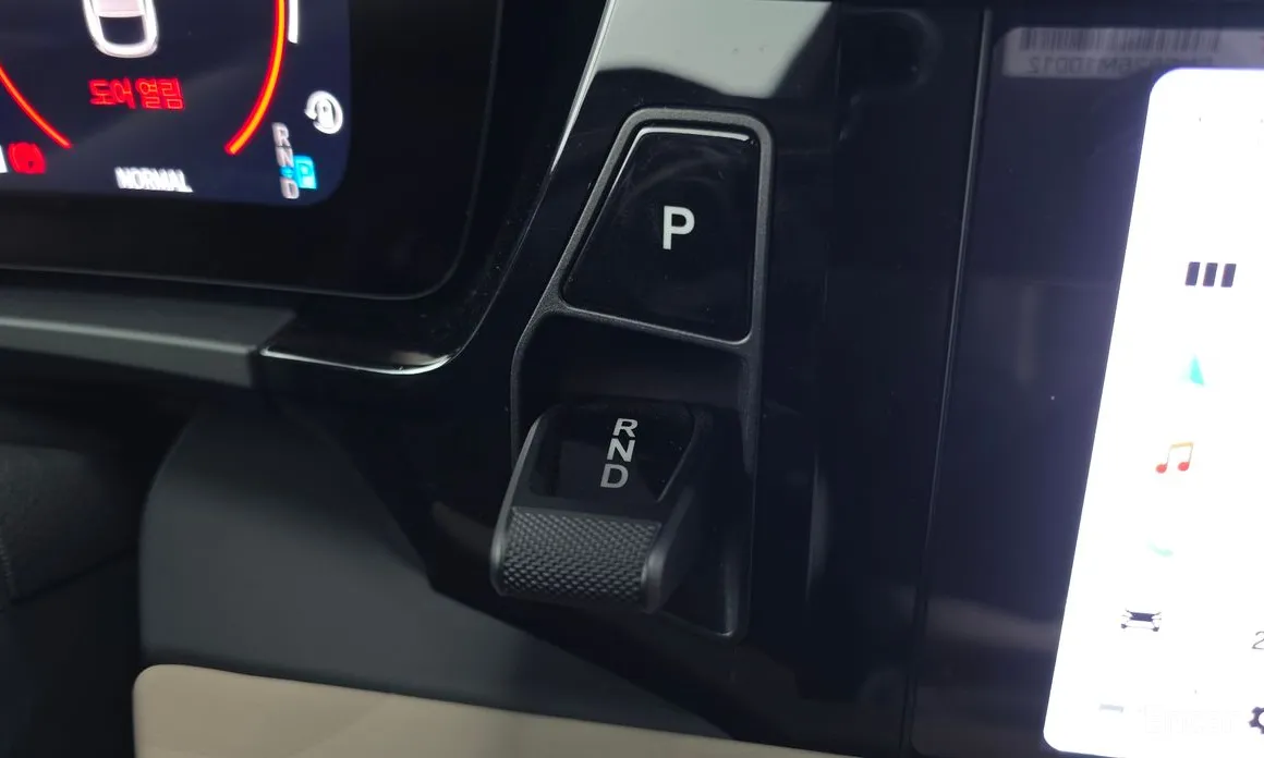 Porsche Macan 2024 Turbo