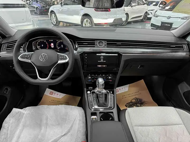 Volkswagen Magotan 2026 2026款 3000万辆甄选款 380TSI DSG豪华型