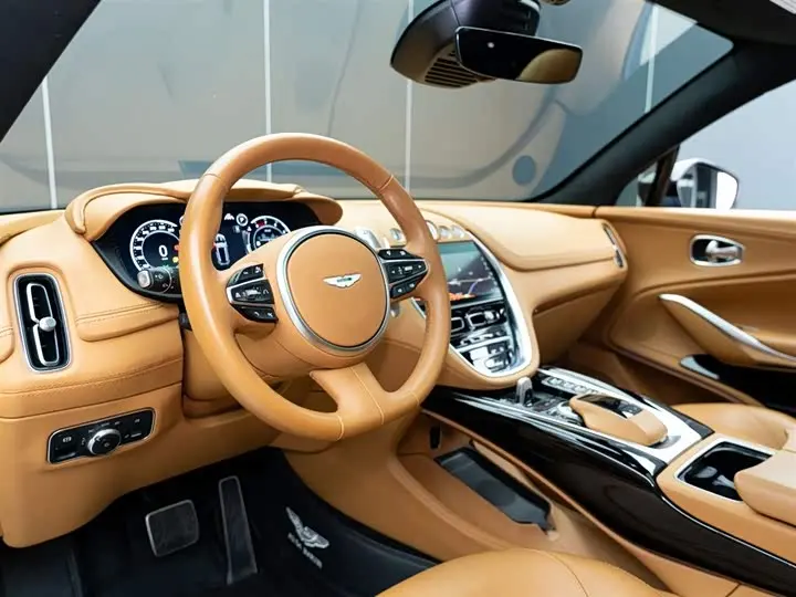 Aston Martin DBX 2024 2024款 4.0T V8