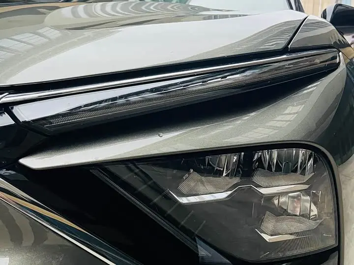 Citroen C5 X 2025 2025款 1.6T 海外版