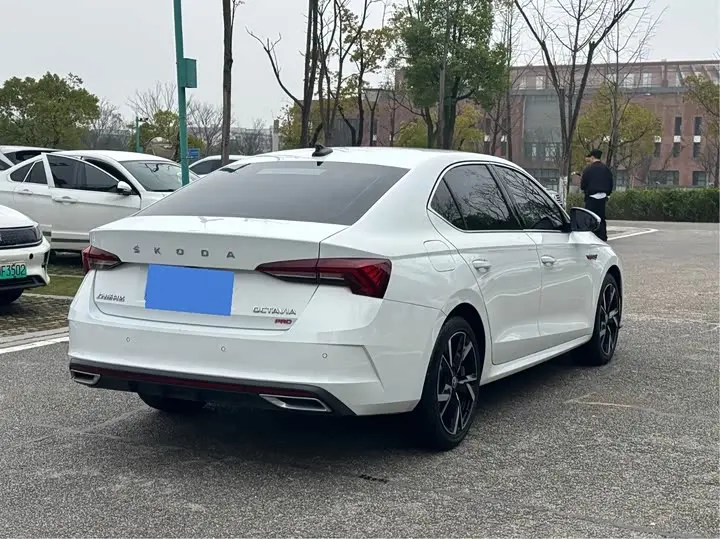 Skoda Octavia Pro 2023 2023款 改款 PRO TSI280 尊享版