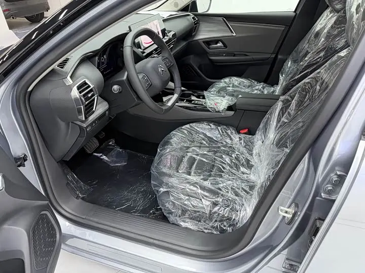 Citroen C5 X 2024 2024款 1.6T 势不凡