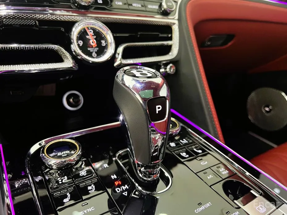 Bentley Flying Spur 2020 4.0