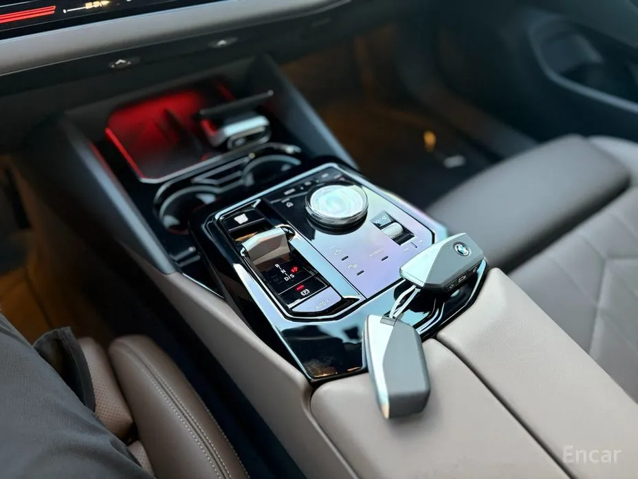 BMW 5 Series 2023 520i
