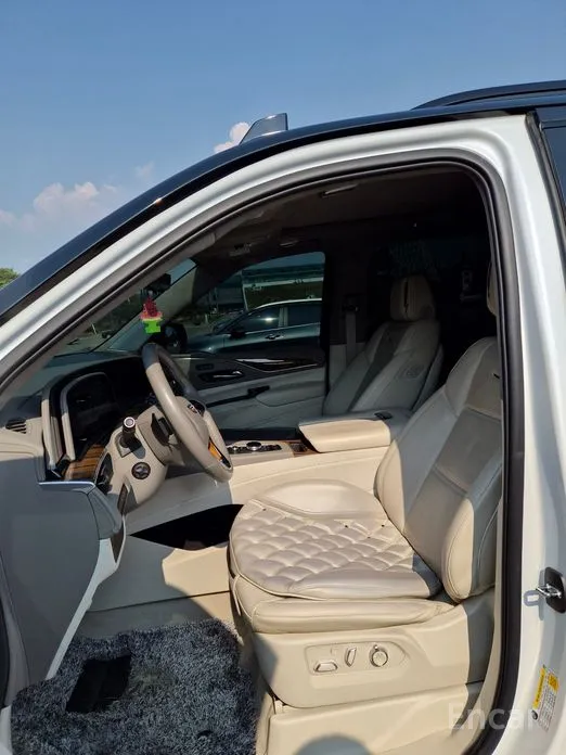 Cadillac Escalade 2021 6.2