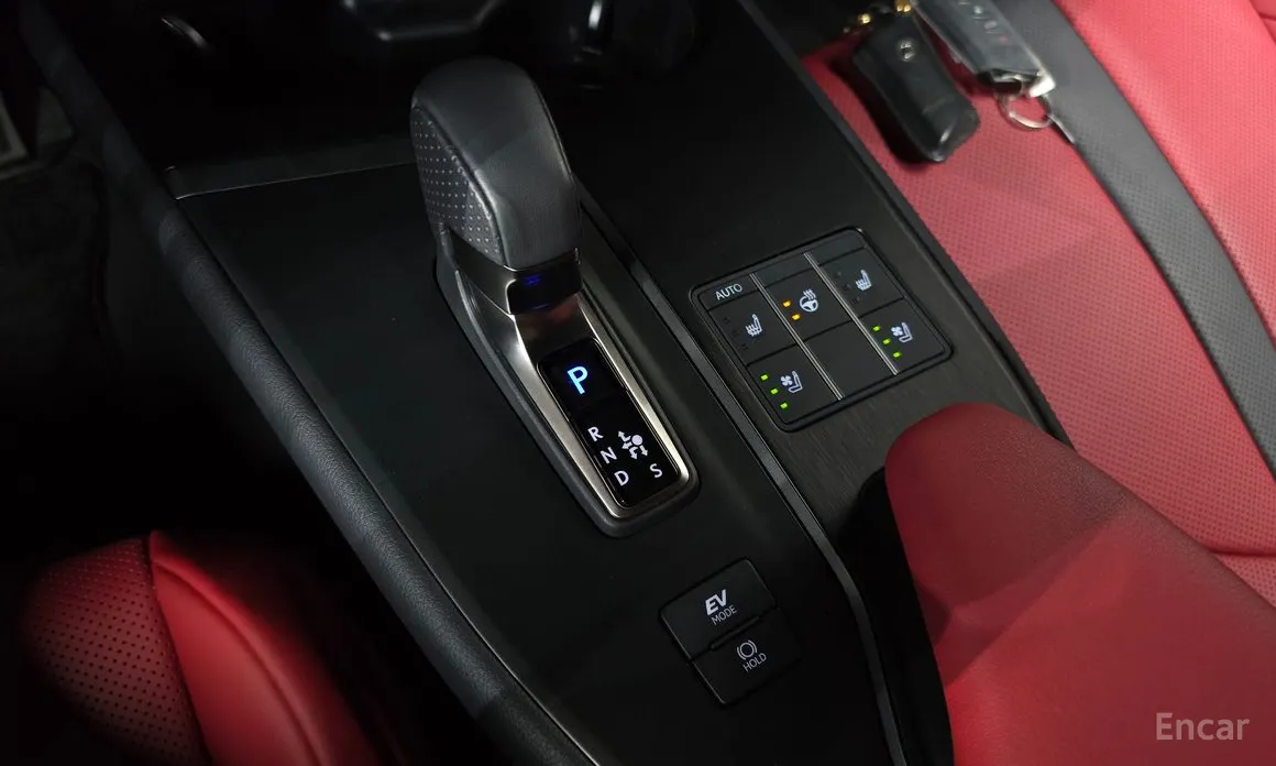 Lexus UX 2024 2.0 F-Sport 2WD