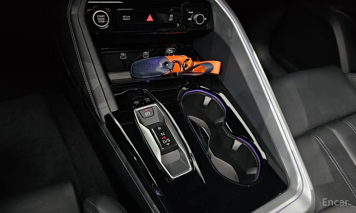 Audi Q5 2025 40 TDI Quattro S Line Sportback