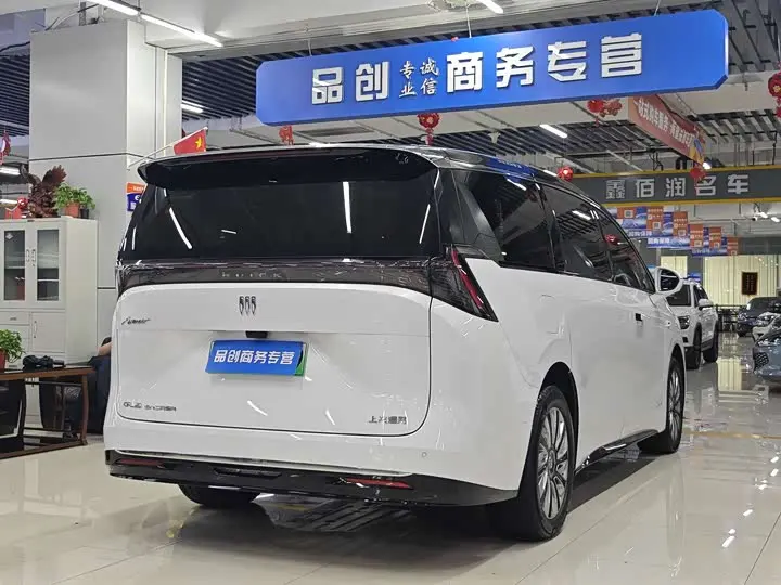 Buick OMPV 2026 2026款 奢享版