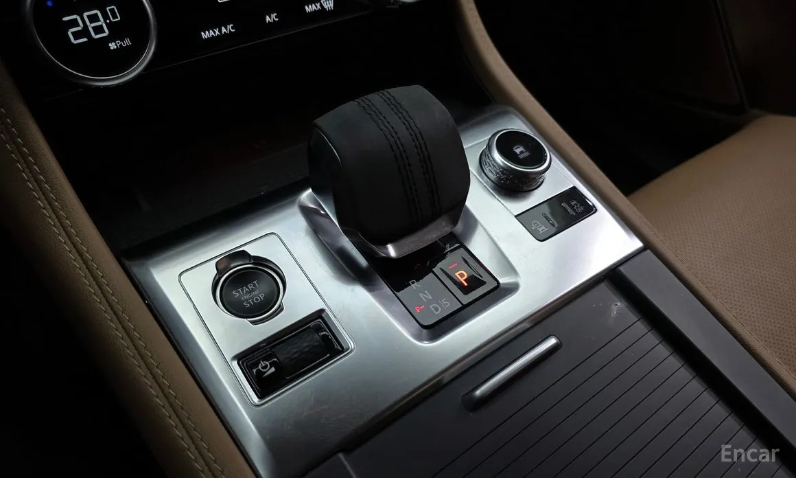 Jaguar F-Pace 2016 P 250 SE