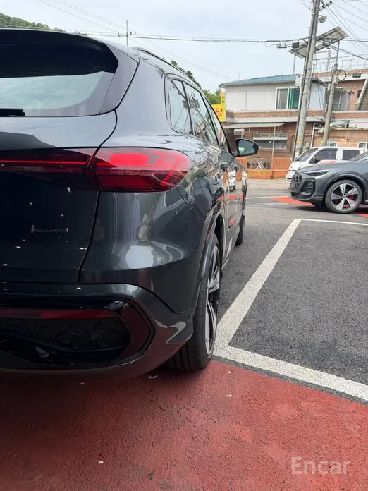 Audi Q5 2025 40 TDI Quattro S Line Black Edition
