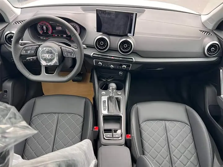 Audi Q2L 2025 2025款 35TFSI 时尚动感型