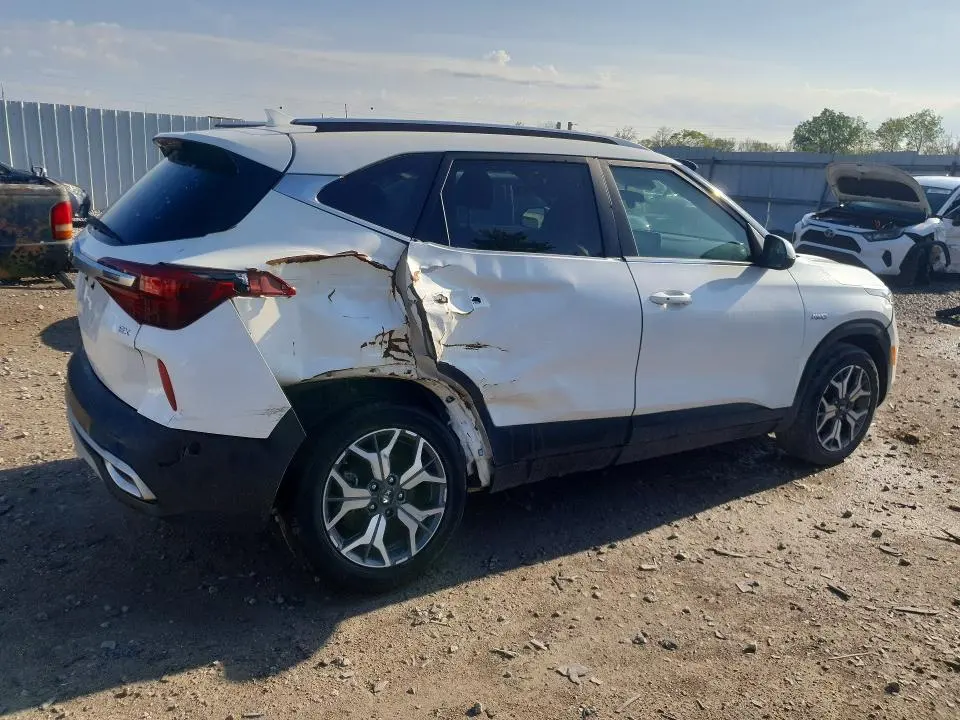 KIA SELTOS 2021 VIN KNDERCAA8M7141433