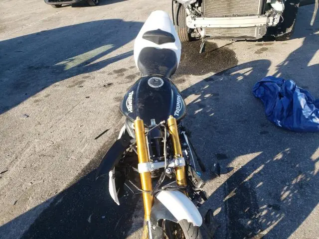 TRIUMPH DAYTONA 2007