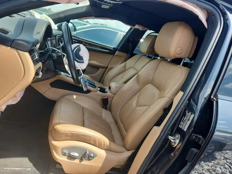 PORSCHE MACAN 2019 VIN WP1AB2A56KLB33284