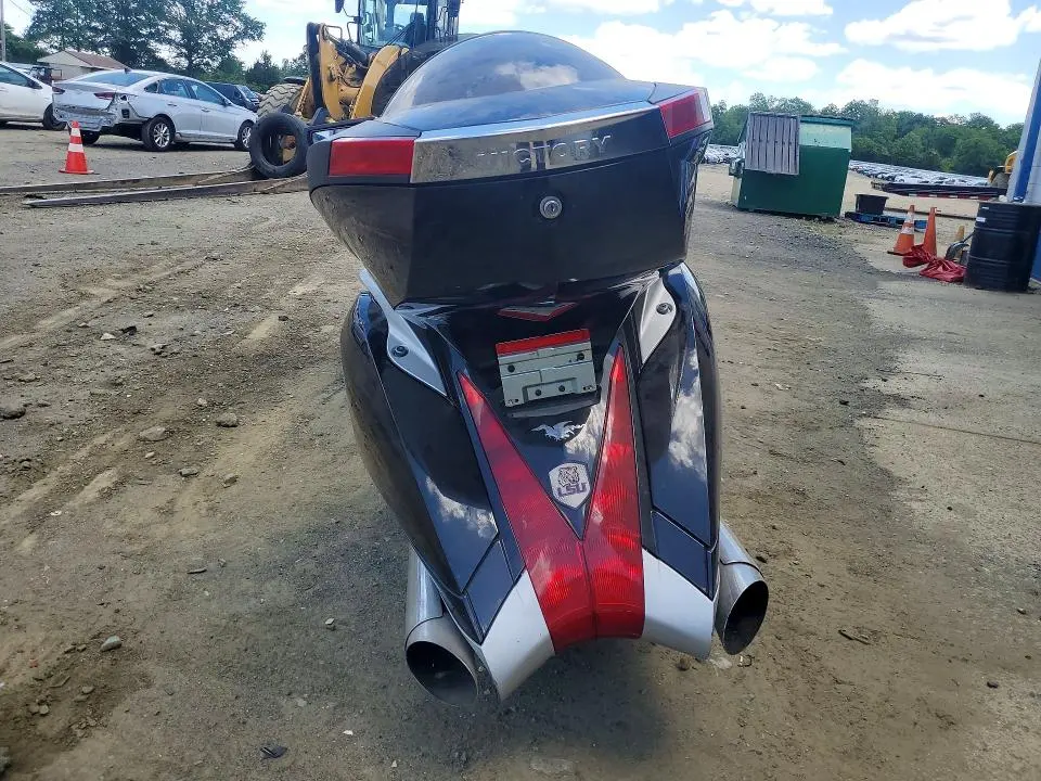 VICTORY MOTORCYCLE 2009