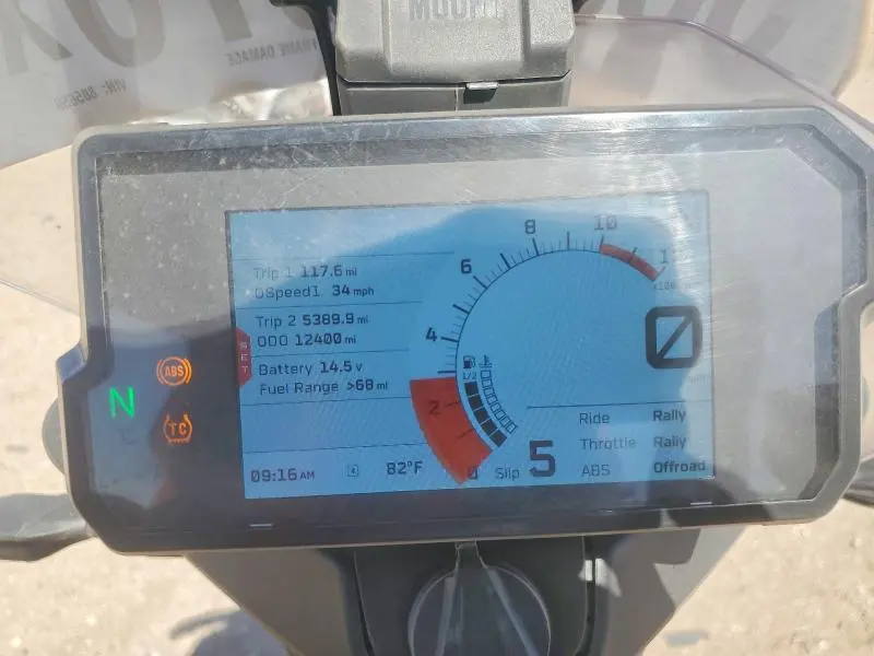KTM 890 ADVENT 2021