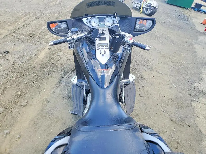 VICTORY MOTORCYCLE 2009