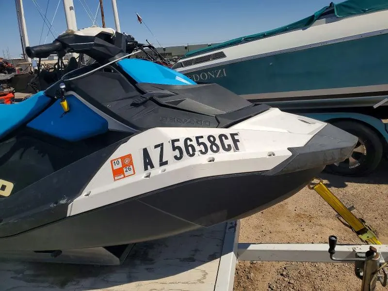 SEA-DOO SPARK 3 UP 2020