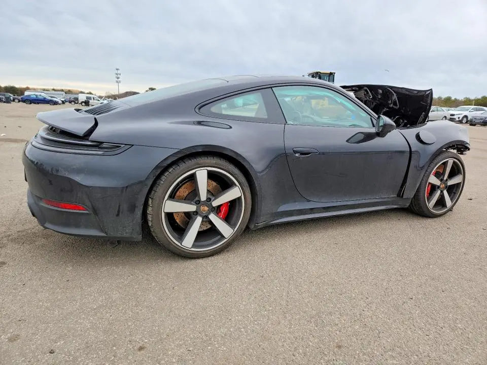 2026 PORSCHE 911