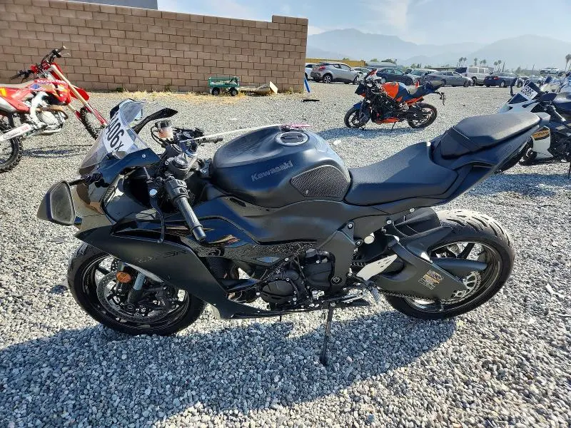 KAWASAKI NINJA 600 2024