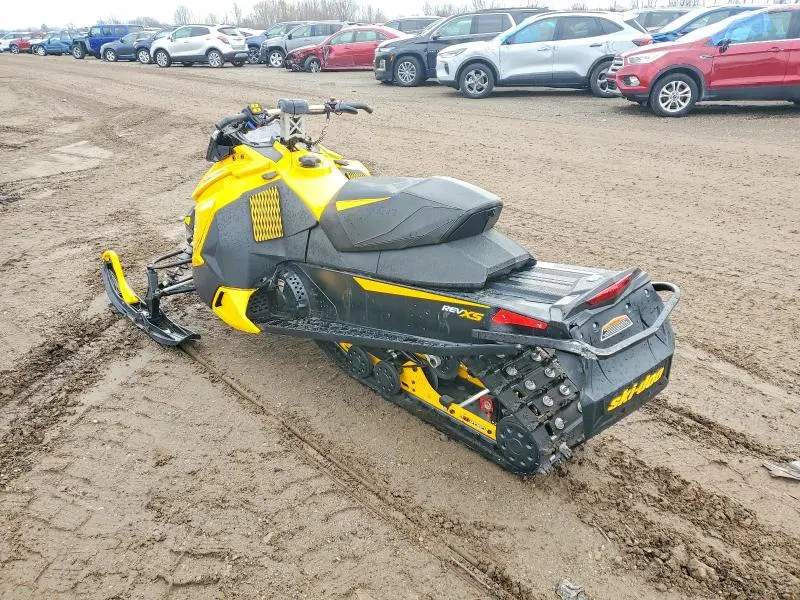 SKI-DOO MXZ TNT 80 2013
