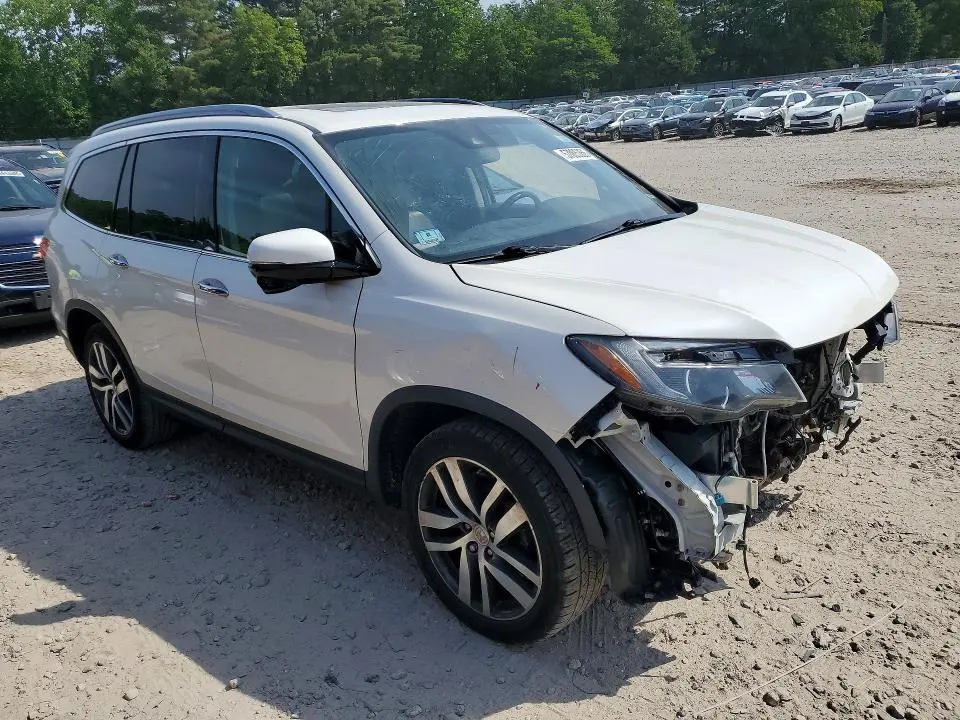 HONDA PILOT 2017 VIN 5FNYF6H90HB064723