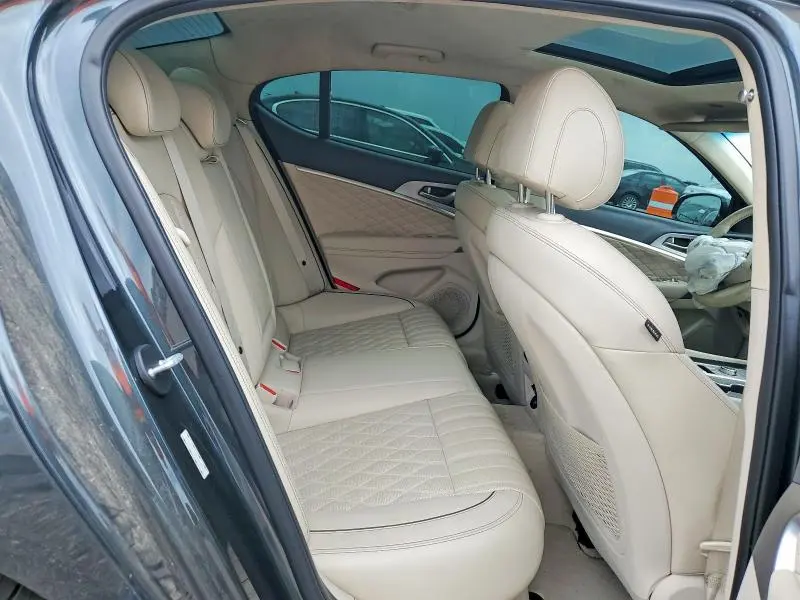 GENESIS G70 2019 VIN KMTG34LE2KU014855