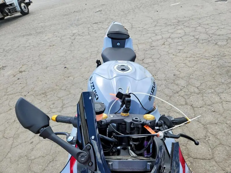 SUZUKI GSXR1000 2024
