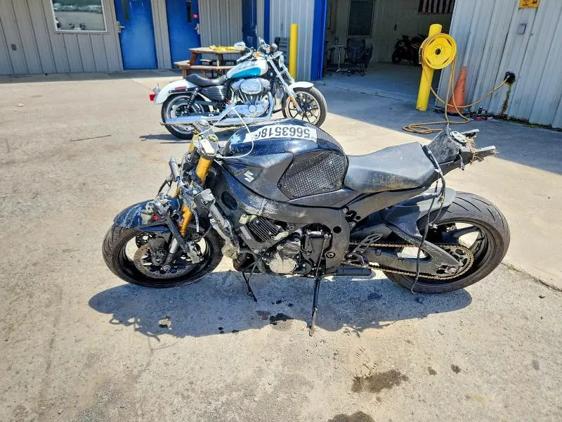 SUZUKI GSXR750 2016