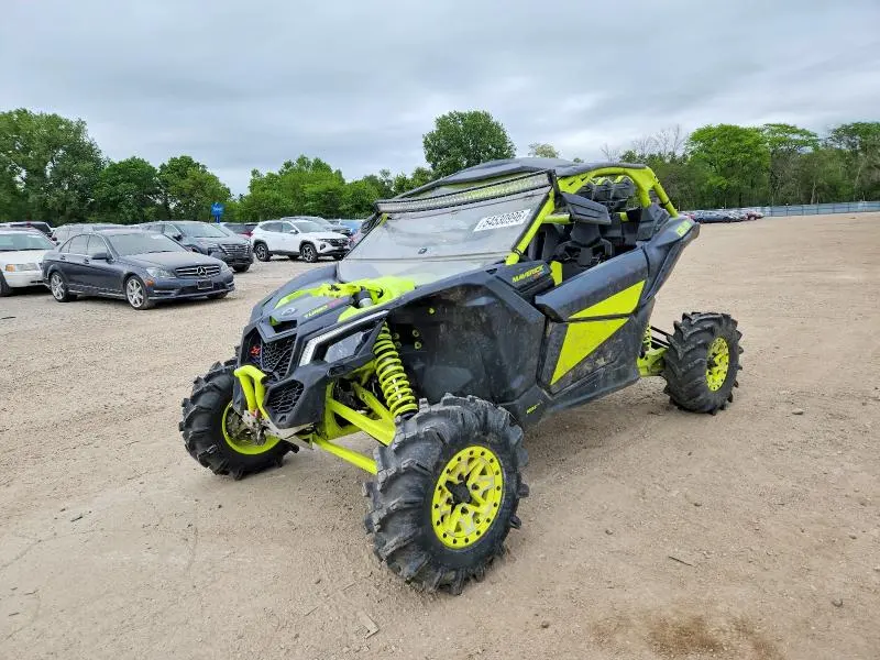 CAN-AM SIDEBYSIDE 2020