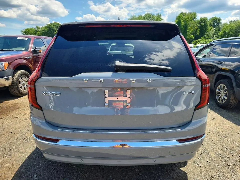 VOLVO XC90 2026 VIN YV4H60PE7T1495716