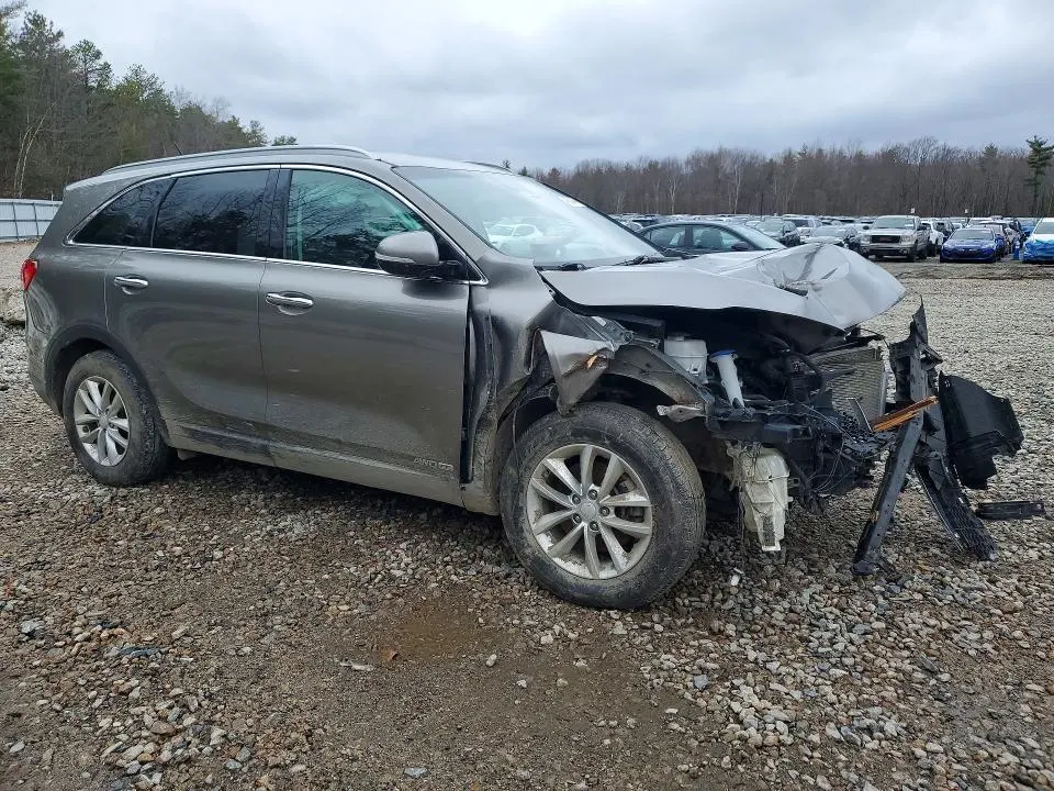 KIA SORENTO 2018 VIN 5XYPGDA58JG375707