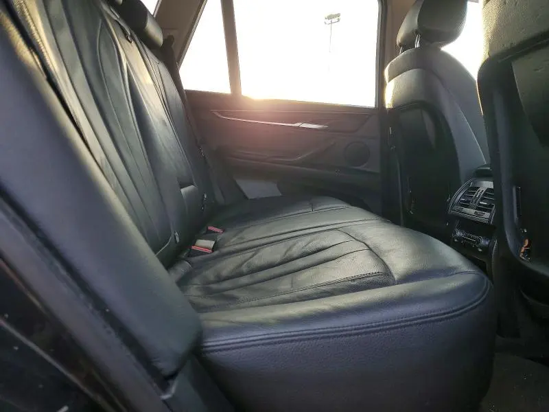 BMW X5 2015 VIN 5UXKR0C5XF0K69698