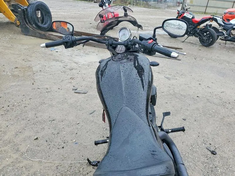 VICTORY MOTORCYCLE 2012