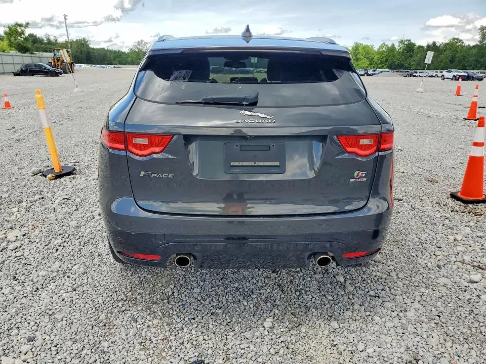 JAGUAR F-PACE 2018 VIN SADCM2FV3JA289861