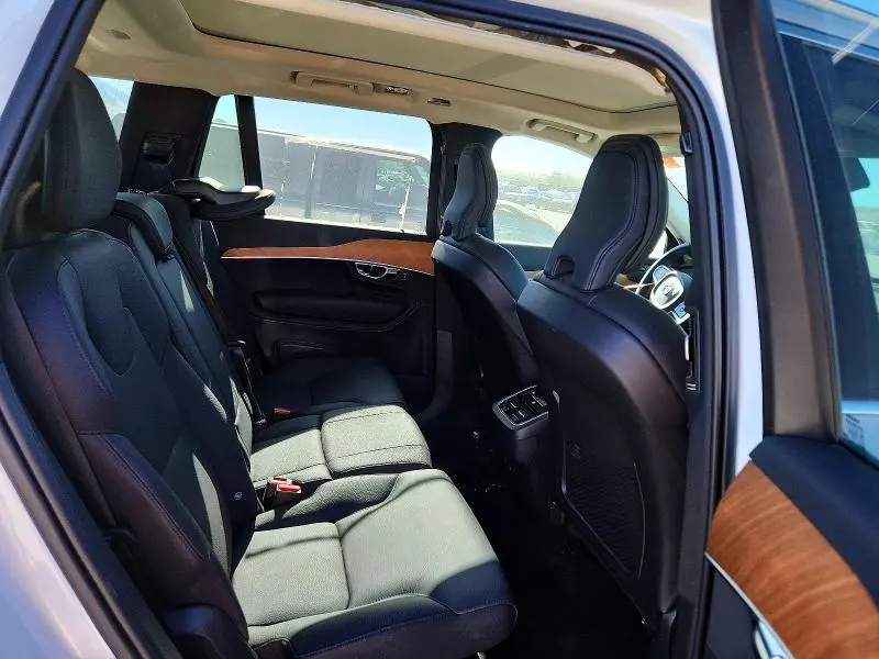 VOLVO XC90 2025 VIN YV4062PE2S1303139