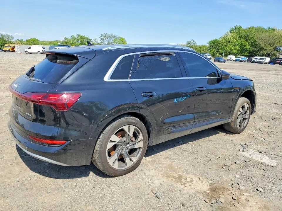 AUDI E-TRON 2021 VIN WA1AAAGEXMB020642