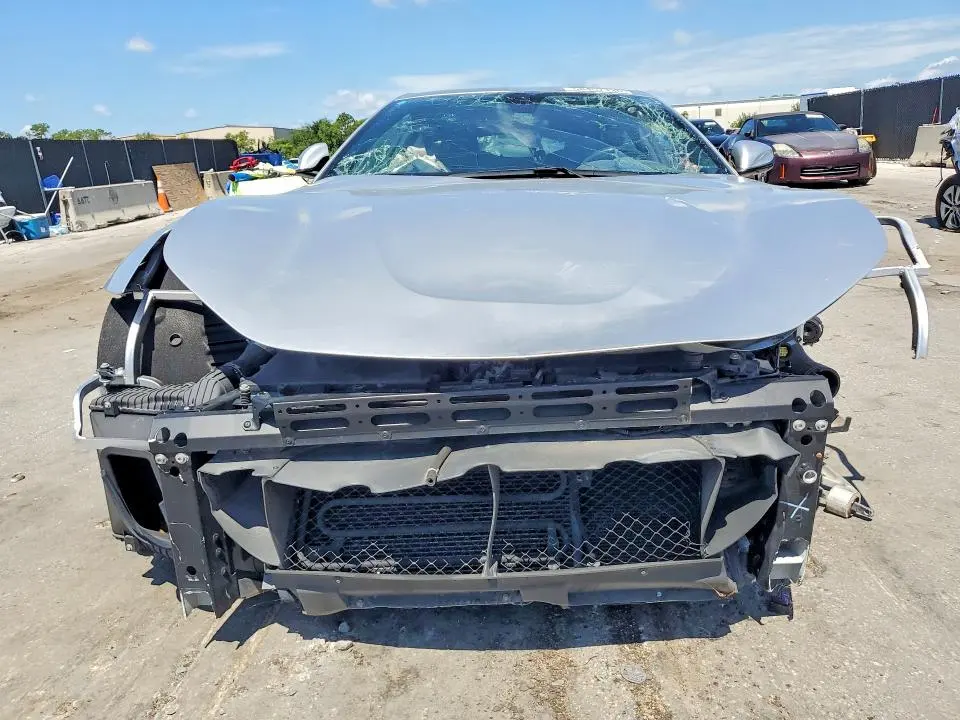 FERRARI ALL OTHER 2019 VIN ZFF82YNA7K0239577
