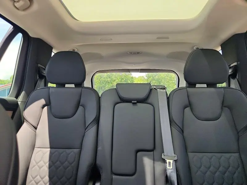 VOLVO XC90 2026 VIN YV4H60PE7T1495716