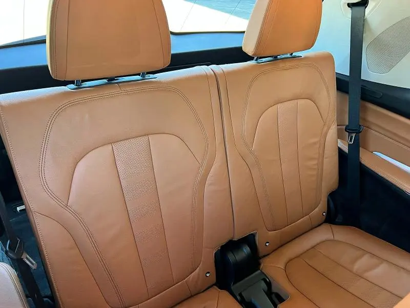 BMW X7 2019 VIN 5UXCX4C59KLS38985