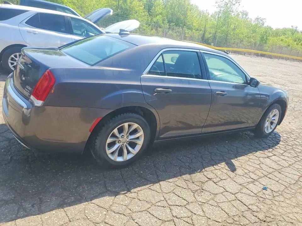 CHRYSLER 300 2015 VIN 2C3CCAAG0FH797008