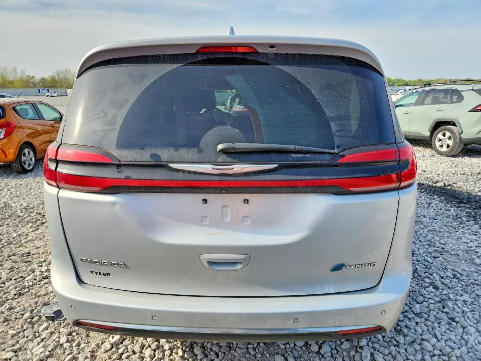 CHRYSLER PACIFICA 2022 VIN 2C4RC1L72NR134891