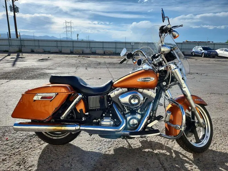 HARLEY-DAVIDSON FL 2014