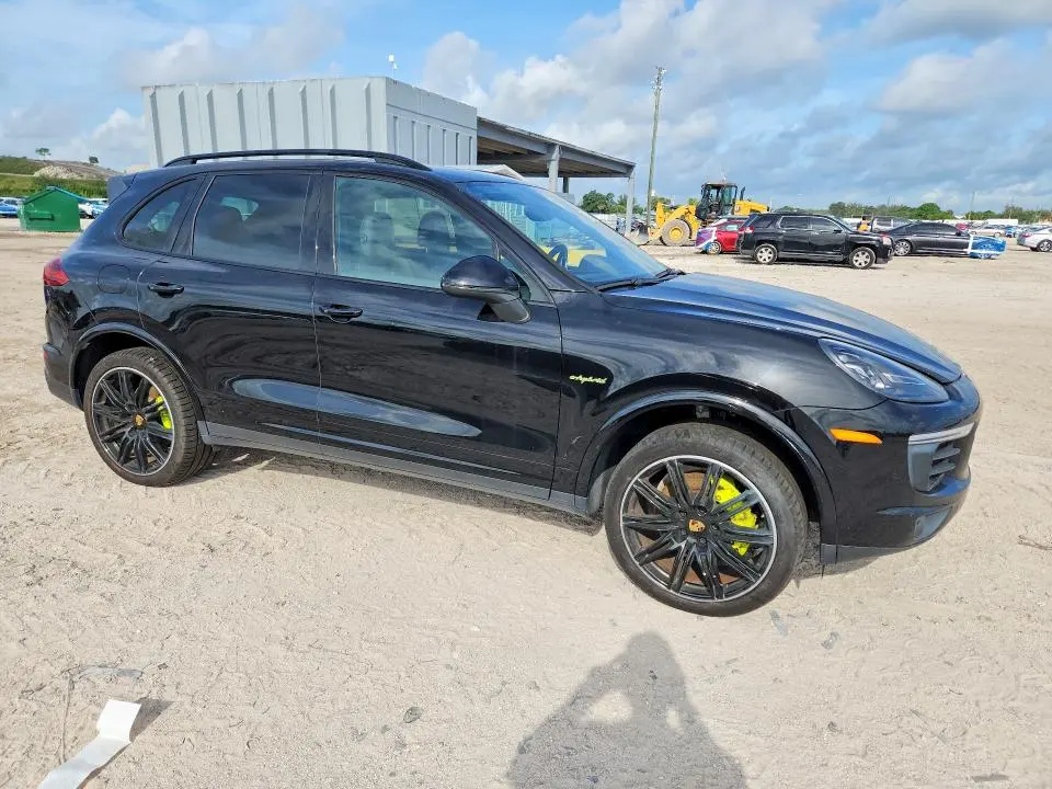 PORSCHE CAYENNE 2017 VIN WP1AE2A27HLA74946